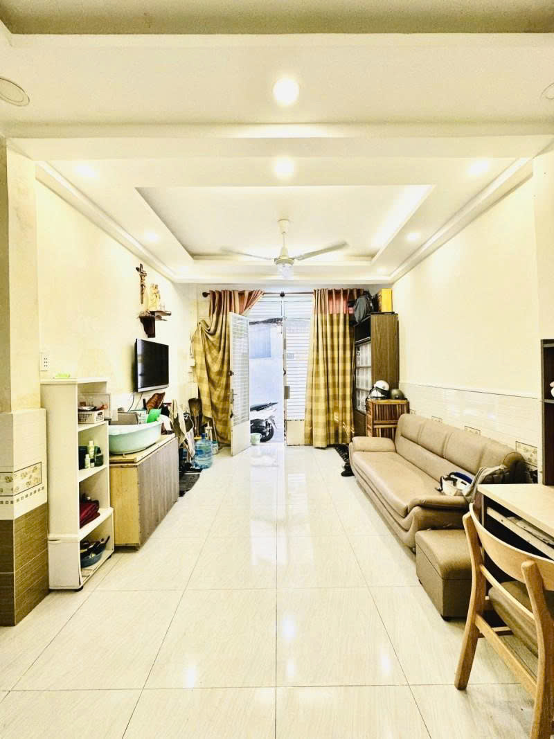 NGAY BV 115 THÀNH THÁI Q.10 - HẺM RỘNG ĐẸP 1 TRỤC THÔNG - HIẾM NHÀ BÁN CHỈ 5.X TỶ - Ảnh 3